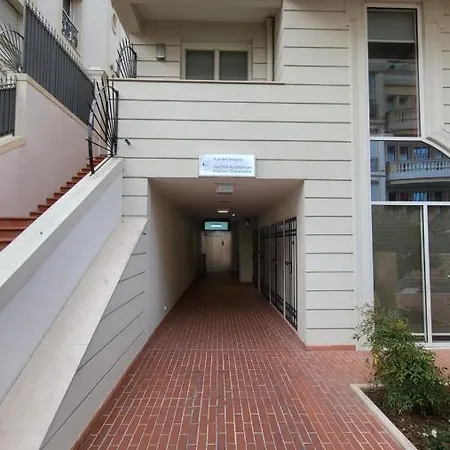 דירה Monte Cristo, 1min Monaco, Bnbrickeys *