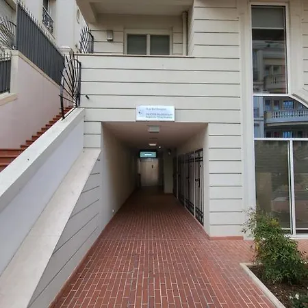 Apartment Monte Cristo, 1min Monaco, Bnbrickeys *
